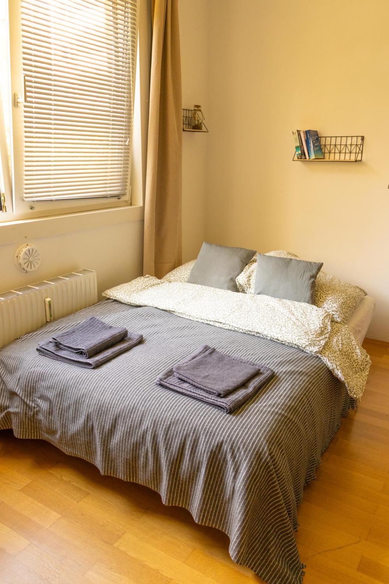 Apartamento Modern - Calm - Cozy - Self Checkin - Stylish New Near Center - Close To U4 *